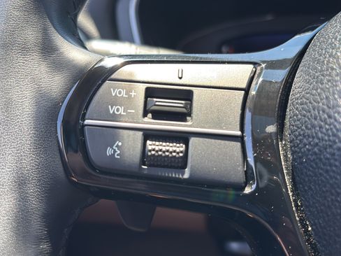 Certified 2023 Honda Pilot Elite image 24