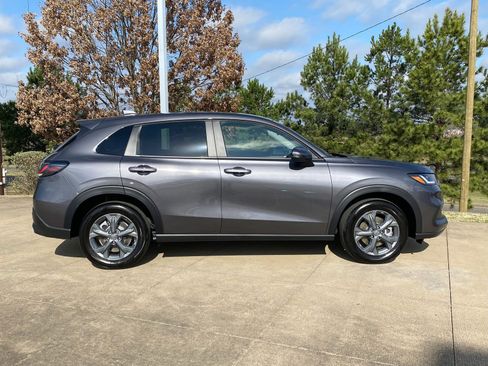 Used 2026 Honda HR-V LX image 7
