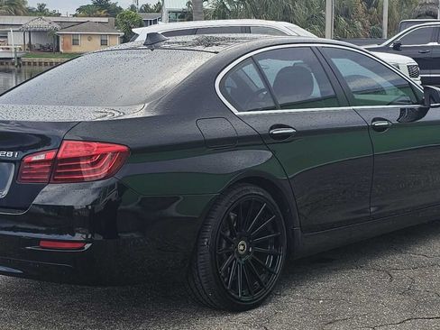 Used 2015 BMW 528i xDrive Sedan AWD/4WD image 5