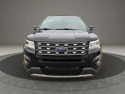 Used 2016 Ford Explorer XLT w/ Equipment Group 202A