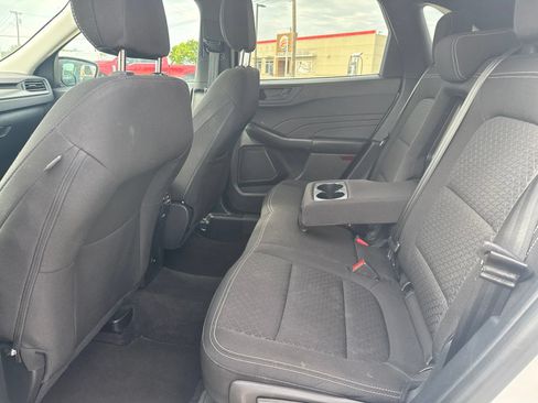 Certified 2024 Ford Escape Active AWD/4WD image 9