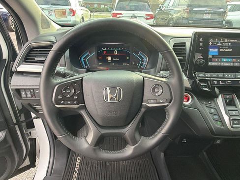 Used 2024 Honda Odyssey EX-L image 23