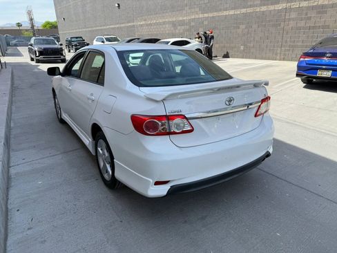 Used 2013 Toyota Corolla S image 7