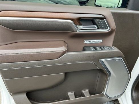 Used 2024 GMC Sierra 1500 Denali w/ Denali Reserve Package image 13