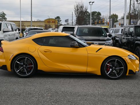 Used 2022 Toyota Supra Premium image 14