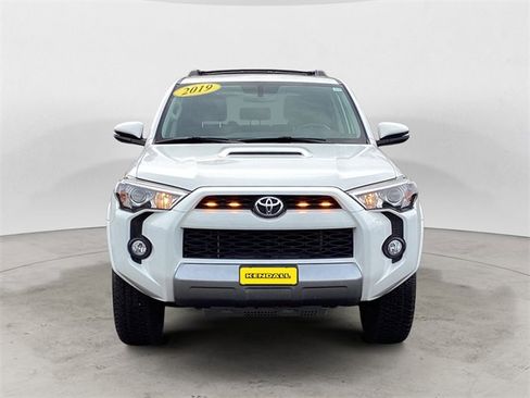 Used 2019 Toyota 4Runner TRD Off-Road Premium image 8