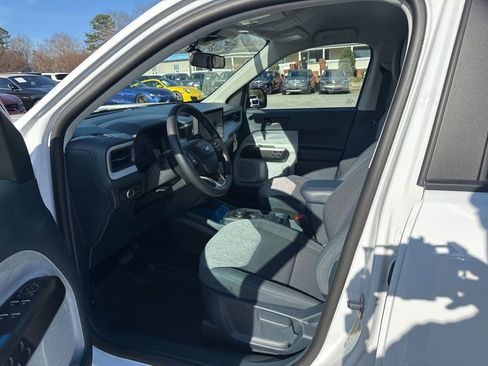 Used 2025 Ford Maverick XLT w/ Equipment Group 302A image 9