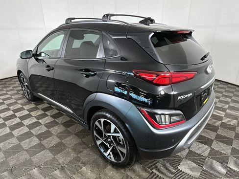 Used 2023 Hyundai Kona Limited AWD/4WD image 5