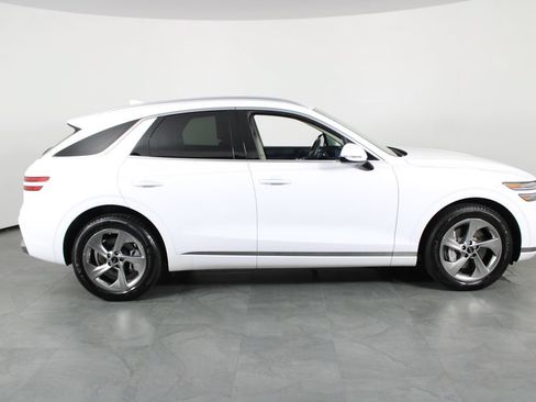 Used 2026 Genesis GV70 2.5T AWD/4WD image 10
