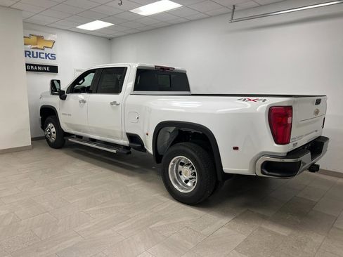 New 2026 Chevrolet Silverado 3500 LTZ w/ LTZ Plus Package AWD/4WD image 9