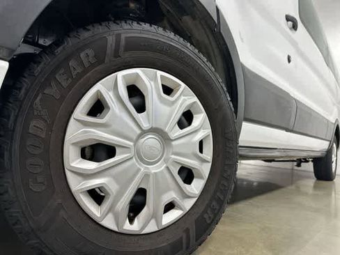 Used 2022 Ford Transit 350 XLT image 29