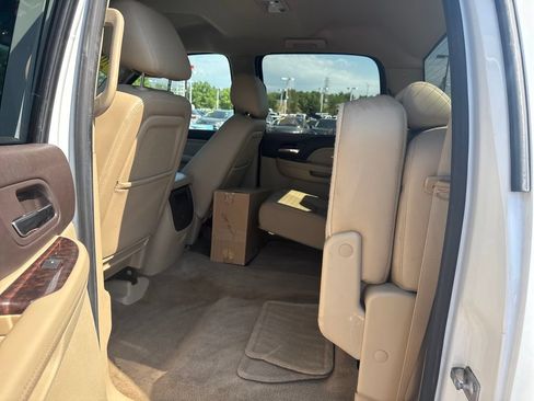 Used 2014 GMC Sierra 2500 Denali AWD/4WD image 29
