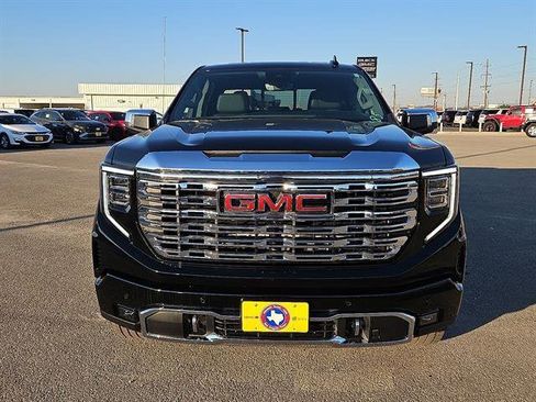 New 2026 GMC Sierra 1500 Denali w/ Denali Reserve Package image 6