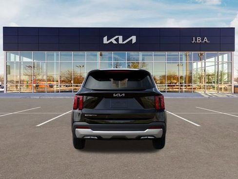 New 2026 Kia Sorento LX FWD image 5