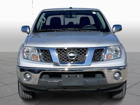 Used 2019 Nissan Frontier SL image 4