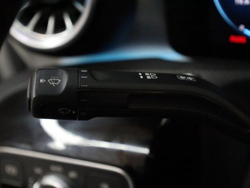 Used 2022 Mercedes-Benz A 220 w/ AMG Line image 12