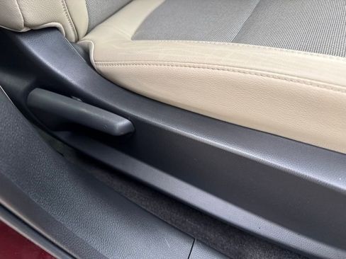 Certified 2021 Honda Clarity Plug-In Hybrid image 43