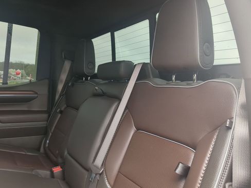 Used 2024 GMC Sierra 1500 Denali w/ Technology Package image 26