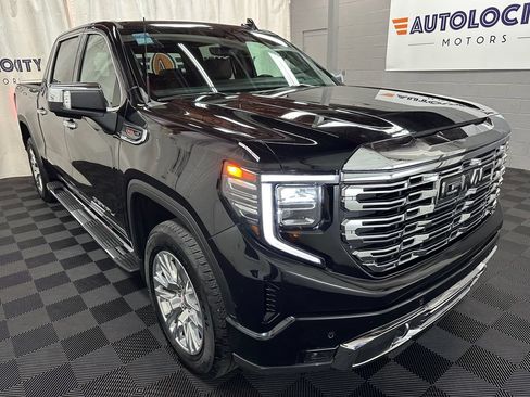 Used 2026 GMC Sierra 1500 Denali w/ Technology Package AWD/4WD image 2