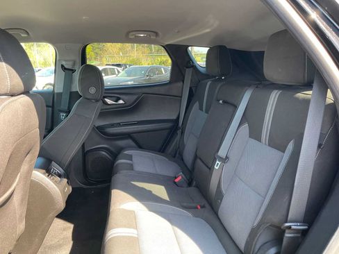 Used 2023 Chevrolet Blazer LT FWD image 21
