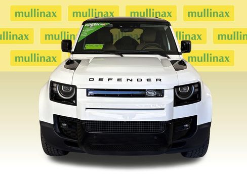 Used 2026 Land Rover Defender 110 S AWD/4WD image 15