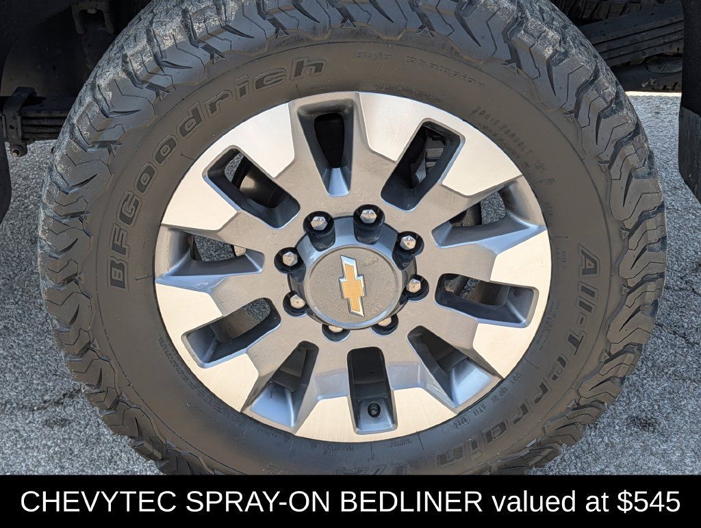 Used 2022 Chevrolet Silverado 2500 LT w/ Convenience Package AWD/4WD image 10