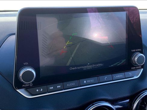 Used 2022 Nissan Sentra SV w/ Trunk Package image 20