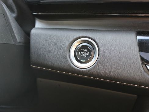 Used 2024 Cadillac Escalade Sport image 31