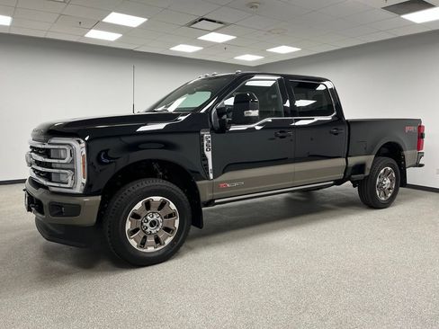 Used 2026 Ford F350 King Ranch w/ FX4 Off-Road Package AWD/4WD image 6