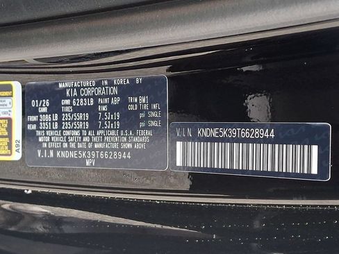 New 2026 Kia Carnival SX FWD image 11