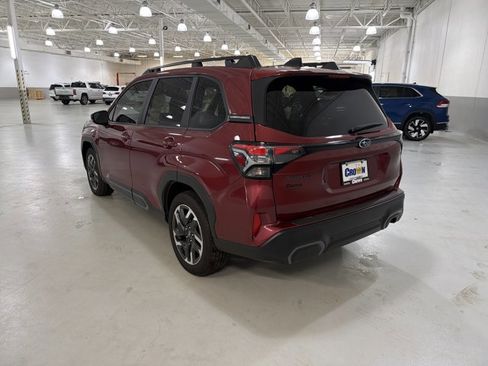 Used 2025 Subaru Forester Limited image 6
