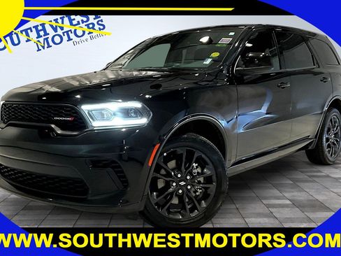 Used 2025 Dodge Durango GT AWD/4WD image 1