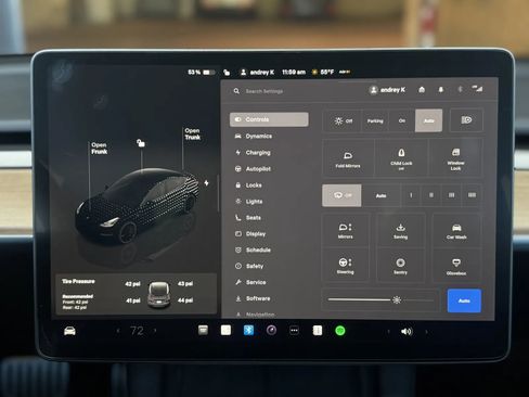 Used 2023 Tesla Model 3 Performance image 28