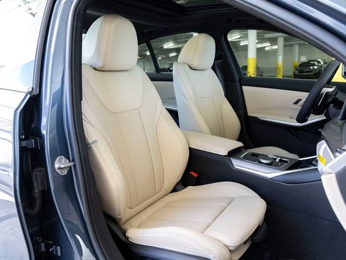 New 2026 BMW 330i Sedan image 30