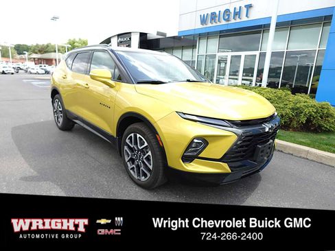 Used 2023 Chevrolet Blazer RS w/ Enhanced Convenience Package AWD/4WD image 1