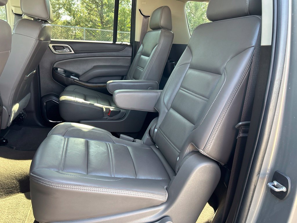 Used 2019 GMC Yukon XL Denali AWD/4WD image 36