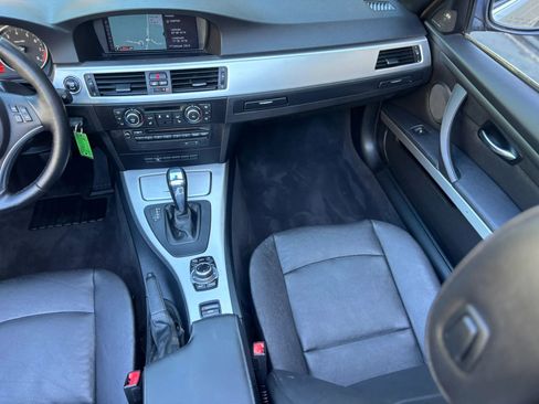 Used 2013 BMW 328i Convertible RWD image 25