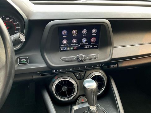 Used 2021 Chevrolet Camaro LT RWD image 13