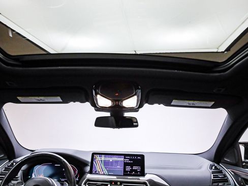 Certified 2023 BMW X4 M40i w/ Premium Package image 17