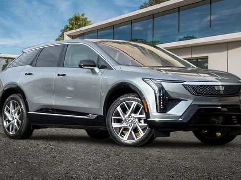 New 2026 Cadillac Optiq Luxury 1 image 1
