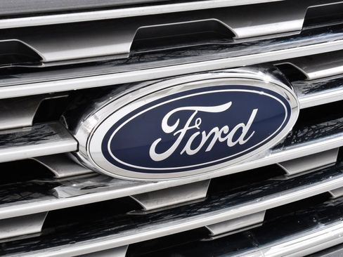 Used 2022 Ford Edge SEL w/ Convenience Package image 21