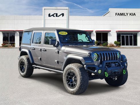 Used 2024 Jeep Wrangler Sport S image 1