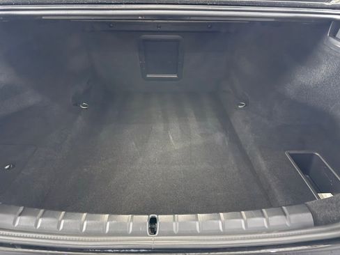 Used 2023 BMW 760i xDrive w/ Executive Package image 39