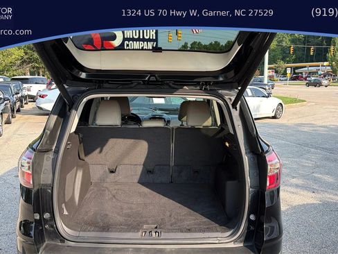 Used 2017 Ford Escape Titanium AWD/4WD image 5