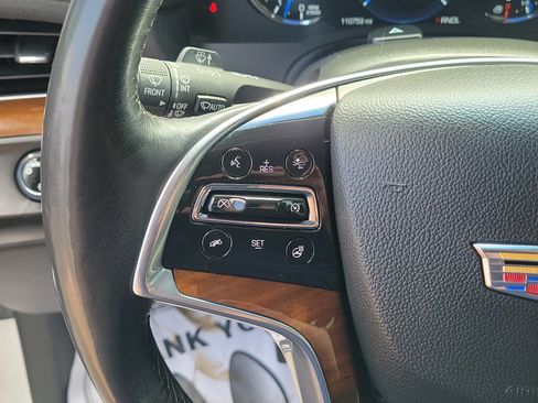 Used 2020 Cadillac Escalade Luxury AWD/4WD image 24