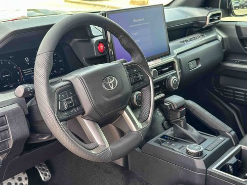 Used 2026 Toyota Tacoma TRD Sport RWD image 12
