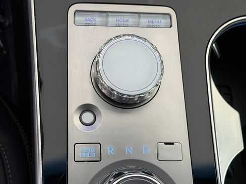 Used 2025 Genesis GV80 2.5T Standard AWD/4WD image 52