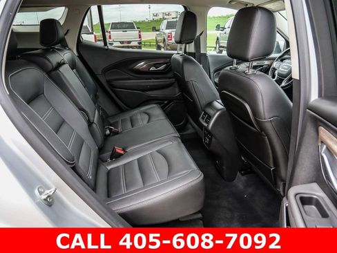 Used 2022 GMC Terrain Denali w/ Denali Premium Package AWD/4WD image 21