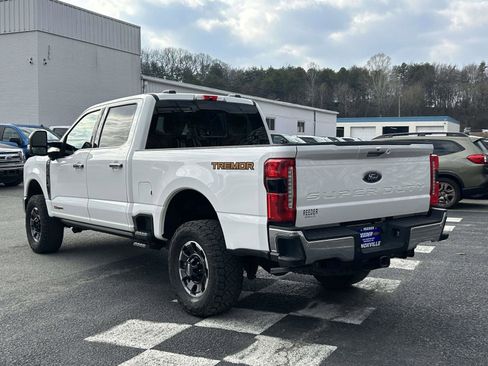 Used 2024 Ford F350 Lariat w/ Lariat Ultimate Package image 5