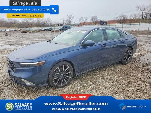 Used 2024 Honda Accord Touring image 1